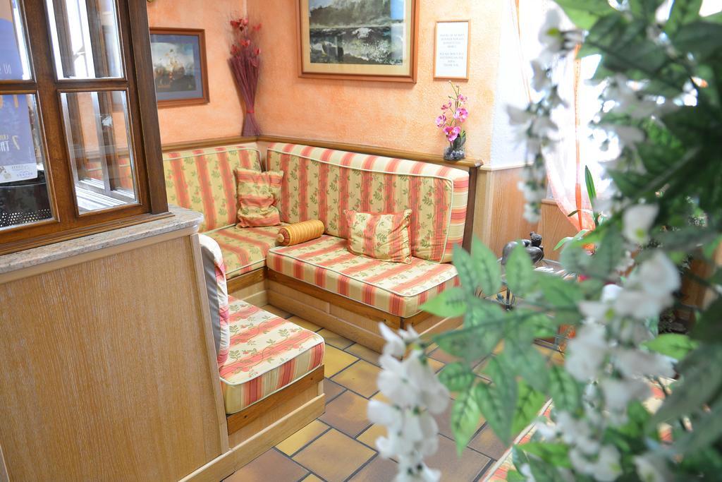 Hotel Posta Vecchia Bastia  Exterior photo